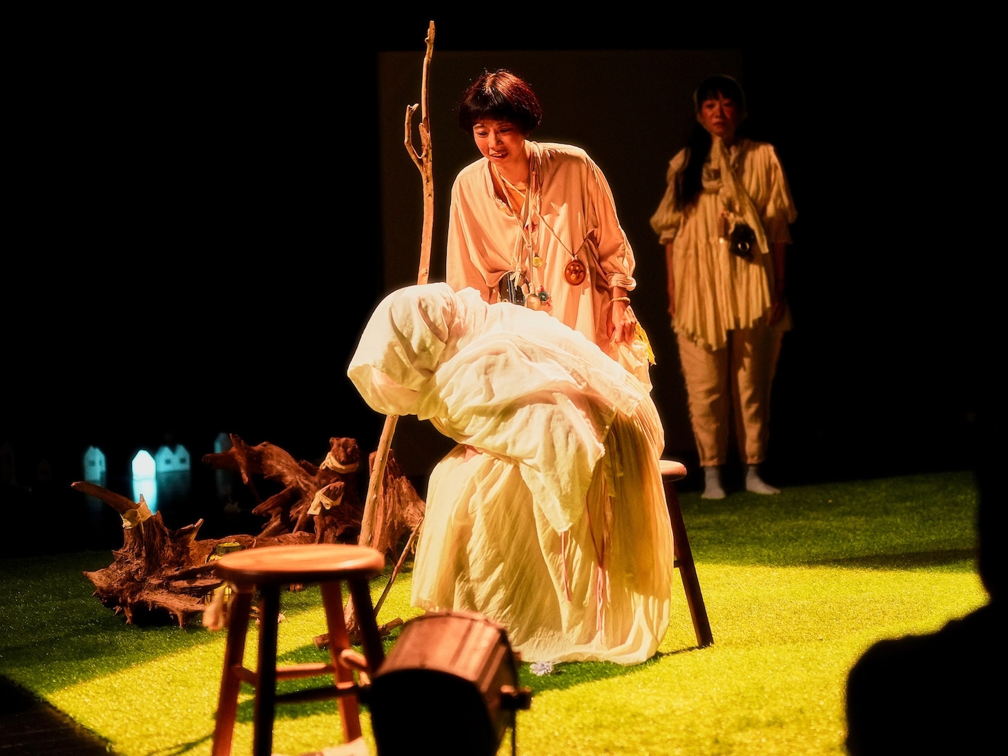 「めにみえない みみにしたい / 2025年夏ツアー」より。（撮影：細野晋司）