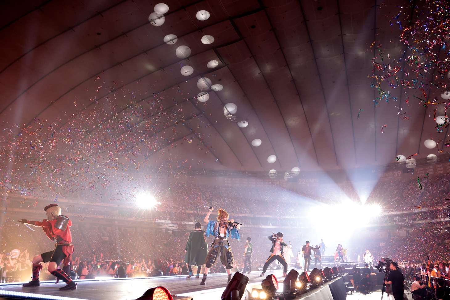 刀剣男士らが東京ドームで47曲を披露！刀ミュ十周年祝賀祭、ステージ写真公開