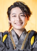 亞門役・小林亮太のキャストビジュアル。