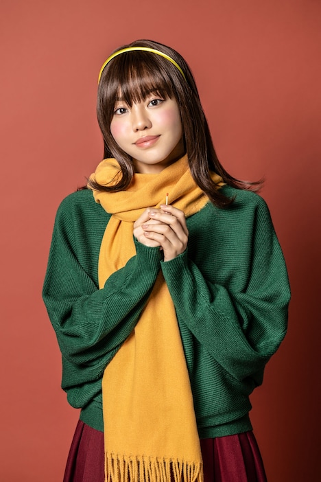 佐藤日向扮するマッチ売りのマチ子。