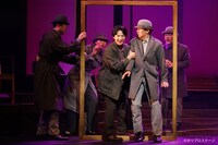 ミュージカル「ある男」より。（撮影：田中亜紀）