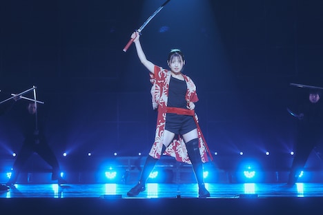 つかこうへい戦後80年に問う 革命ミュージカル「新・幕末純情伝」より。(撮影:柏井彰太)