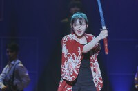 つかこうへい戦後80年に問う 革命ミュージカル「新・幕末純情伝」より。（撮影：柏井彰太）