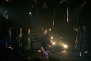 「サルメ版 黒い十人の女」開幕、石川湖太朗「十回目公演にふさわしい作品に」