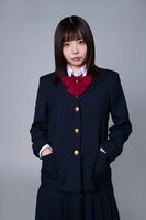 コンテン役の藍染カレン。