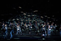 細川俊夫×多和田葉子の新作オペラ「ナターシャ」開幕、大野和士は「本当にうれしい」と喜び