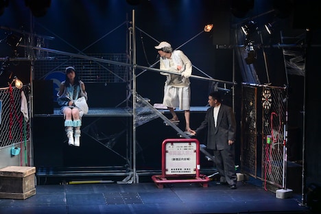 舞台「七つ数えて」より。