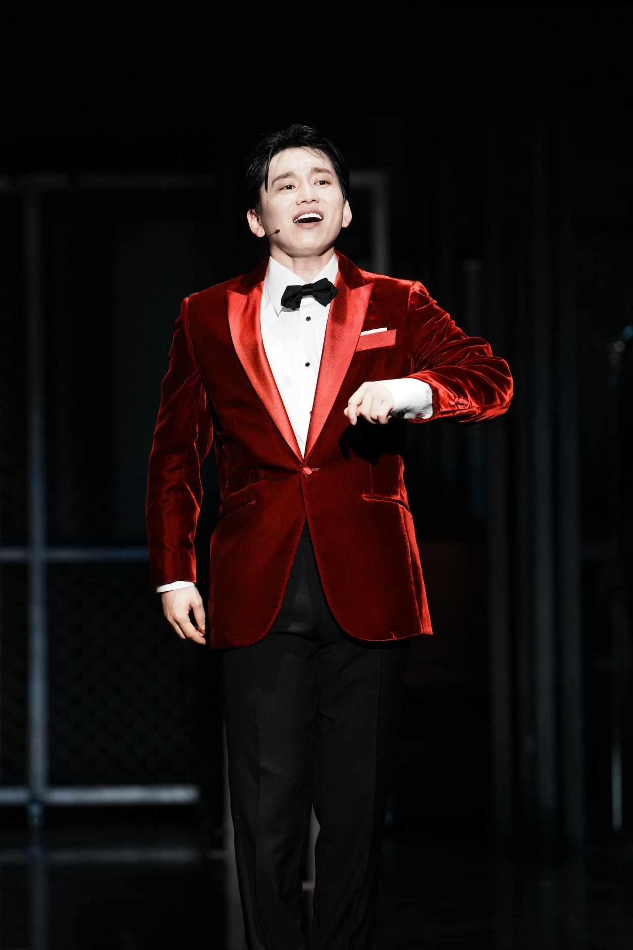 宙組 宝塚大劇場公演 グランド・ロマンス 王家に捧ぐ歌-オペラ「アイーダ」より- Amazon.co.jp: 宙組宝塚大劇場公演 グランド・ロマンス 『王家に