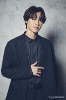 テレビドラマ「gift」より、手島章斗扮する筧有起哉のビジュアル。