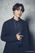 テレビドラマ「gift」より、手島章斗扮する筧有起哉のビジュアル。