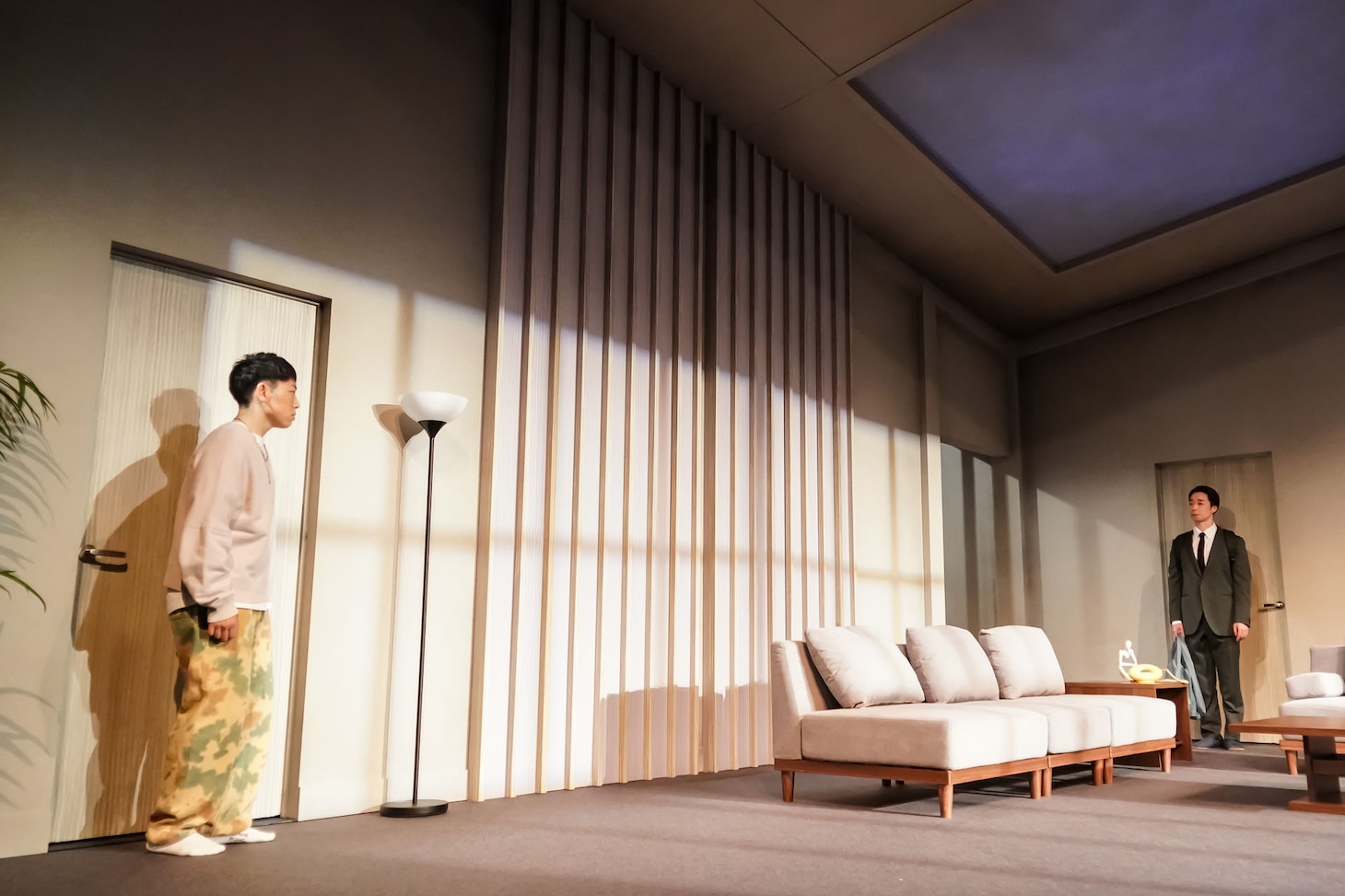 イキウメ 2025年新作公演「ずれる」より。（撮影：田中亜紀）