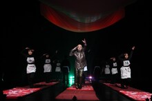 CHAiroiPLIN「おどるシェイクスピア『RARE～リア王～』」より。