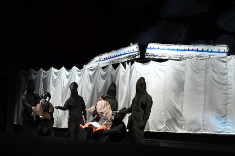 PARCO PRODUCE 2025 三谷文楽「人形ぎらい」ゲネプロより。