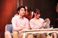 舞台「HOUSEII～7人の地縛霊～」より。