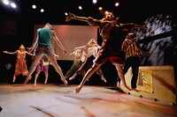 Baobab 第16回本公演「～セネガル・凱旋・オードブル～」より。（撮影：大洞博靖）