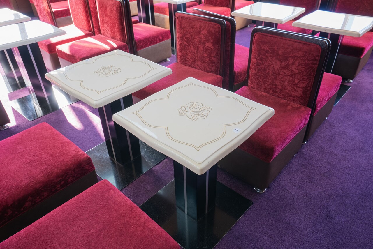 帝国劇場　喫茶テーブル teigeki_chair_table.jpg?