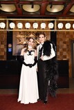 松竹創業130周年 新橋演舞場100周年 OSK日本歌劇団「レビュー 夏のおどり」囲み取材より、左から千咲えみ、翼和希。