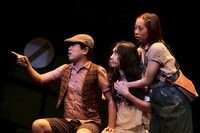 大ガガ #3「ゾンビ（ともだち）」より。（‎撮影：飯田奈海）