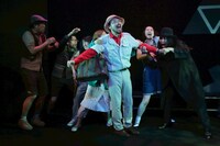 大ガガ #3「ゾンビ（ともだち）」より。（‎撮影：飯田奈海）