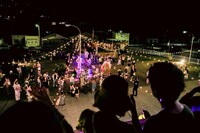 瀬戸内国際芸術祭2025参加作品 きゅうかくうしお「素晴らしい偶然をむすんで」瀬戸内国際芸術祭2025 2日目の様子。（Photo: Shintaro Miyawaki）