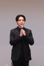 「松竹創業130周年 秋だ！笑いだ！松竹新喜劇 九月公演」取材会より、辰巳ゆうと。