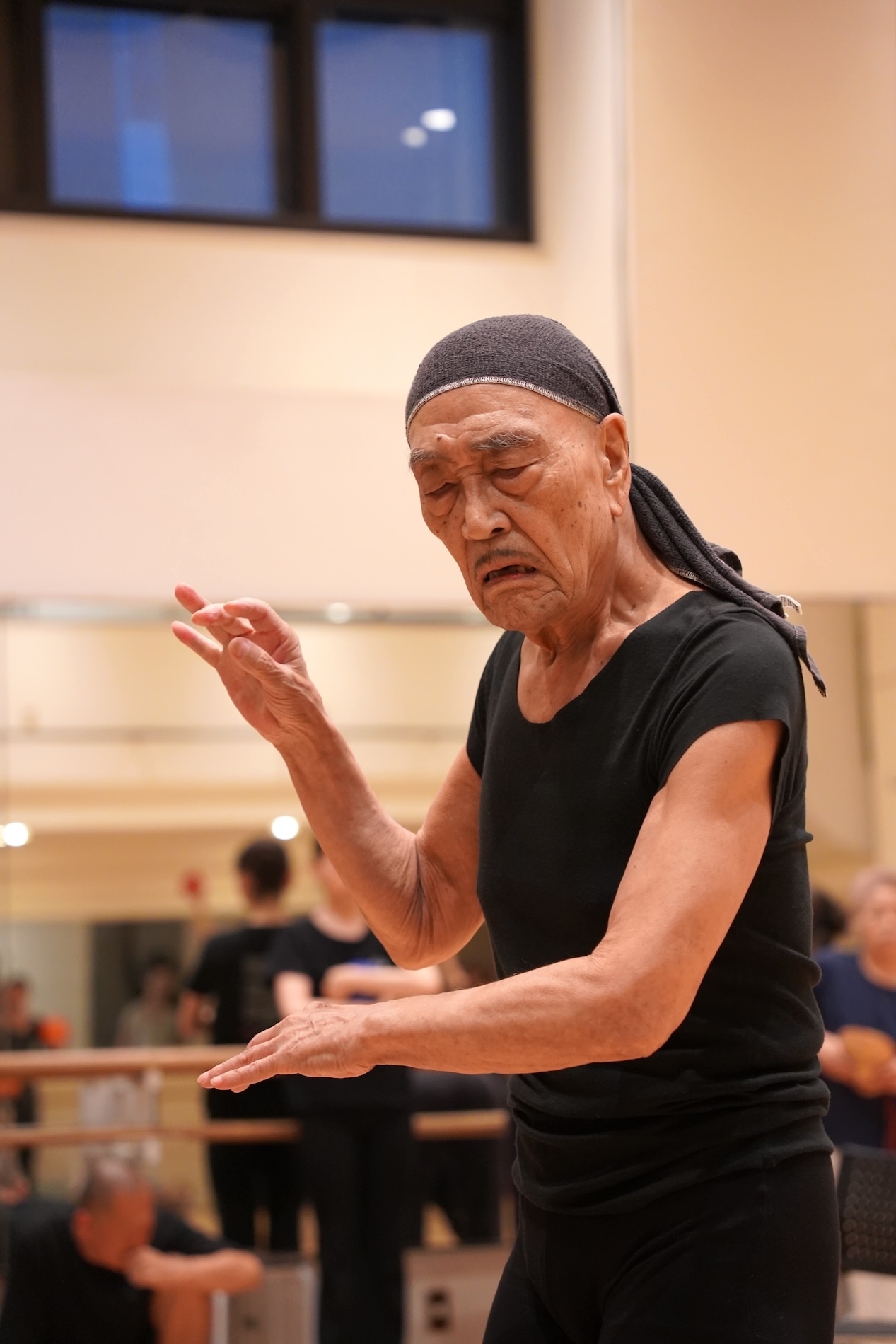 Orchardシリーズ K-BALLET Opto「踊る。遠野物語」公開リハーサルの様子。