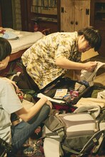 ウンゲツィーファ 旅公演「旅の支度」より。（撮影：中村寛史）