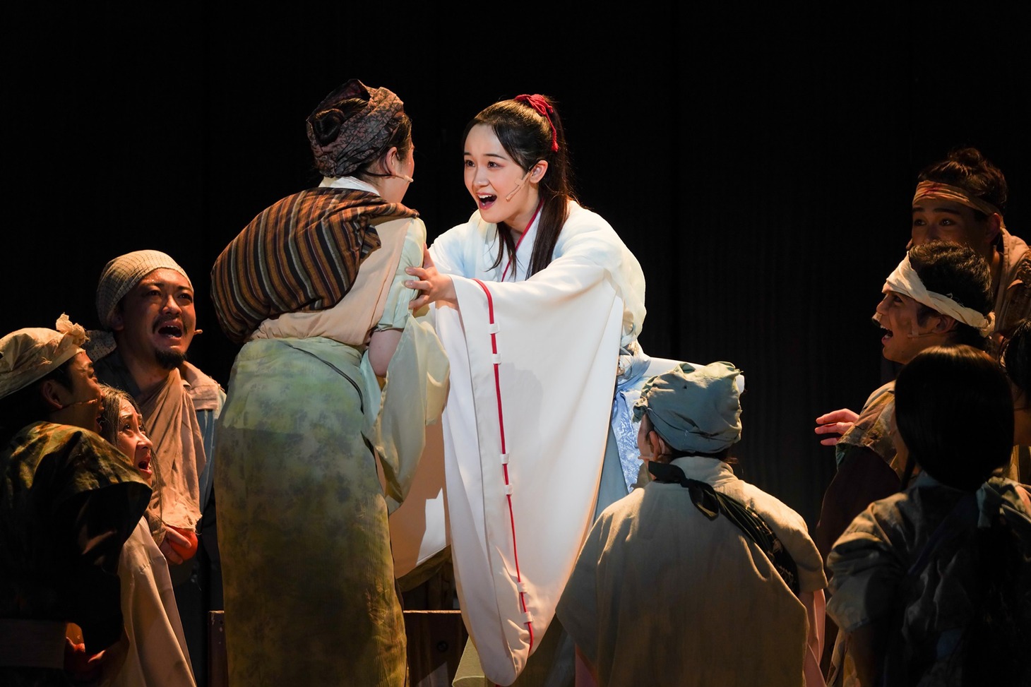 坊っちゃん劇場 第18作ミュージカル「新・鶴姫伝説～鎧に白い花を～」より。