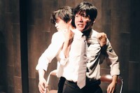 コンプソンズ大宮企画#3「猿のハイライト」より。（撮影：鈴木啓佑 / コンプソンズ）