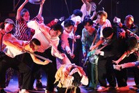 東のボルゾイ 第8回公演 新作ミュージカル「ウテルス」より。