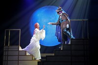 「舞台『魔法使いの約束』きみに花を、空に魔法を 前編」より。