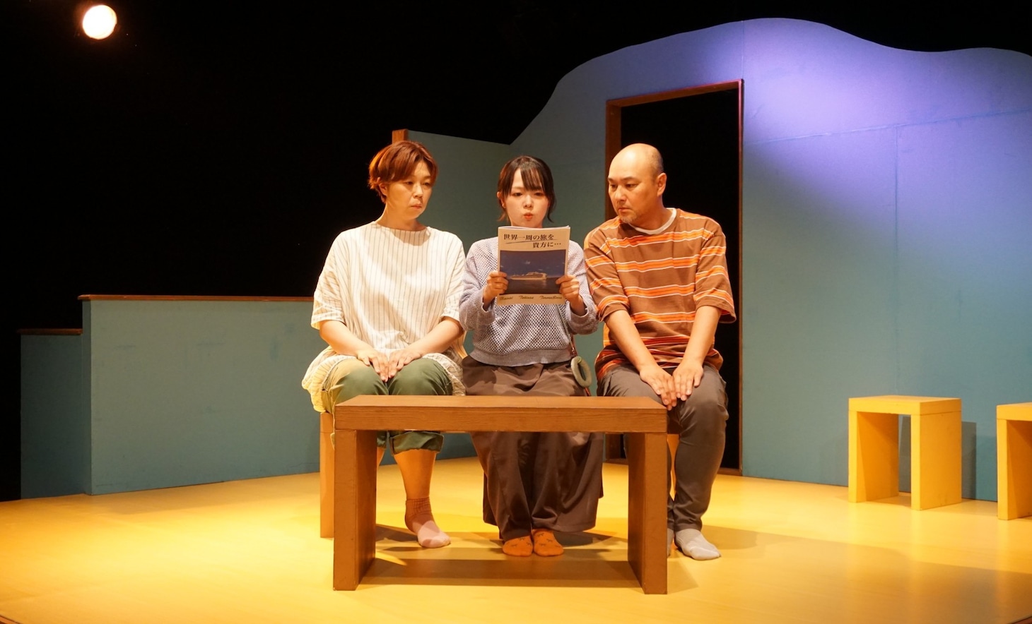 札幌演劇シーズン2025 intro「ハワイの地平線、テキサスの水平線」より。
