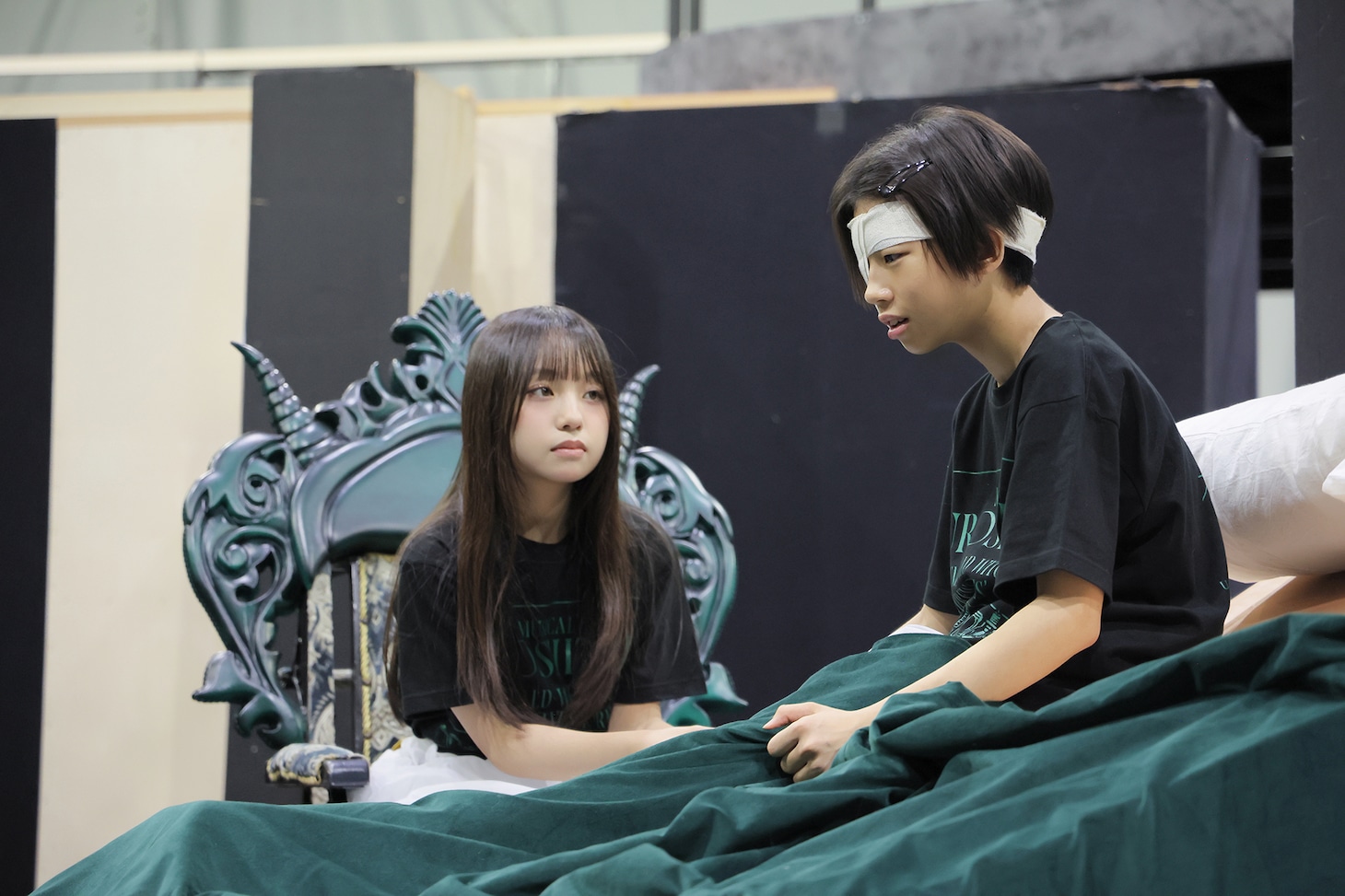 「ミュージカル『黒執事』～緑の魔女と人狼の森～」の稽古より。（撮影：大塚浩史、星野絵美）