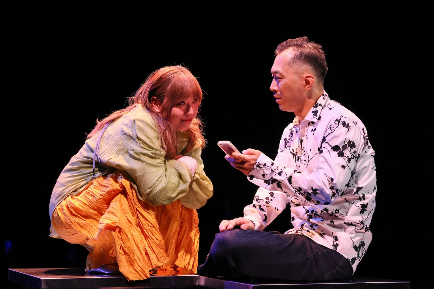 文学座 アトリエの会「野良豚 Wild Boar」より。（撮影：宮川舞子）