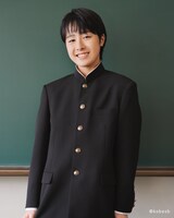 山本歩夢のビジュアル。