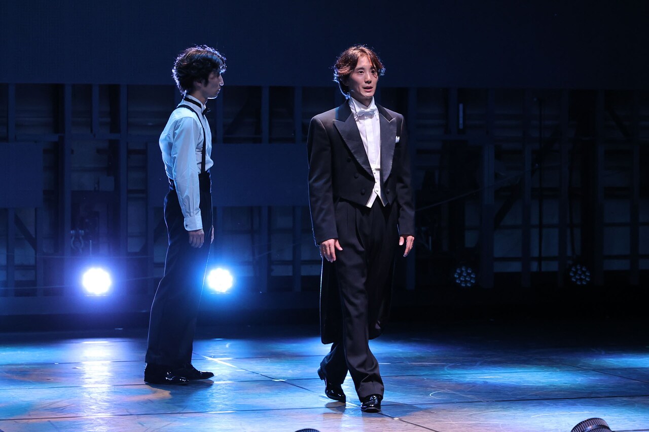 柿喰う客 新作本公演2025「超音波」より。（撮影：サギサカユウマ）