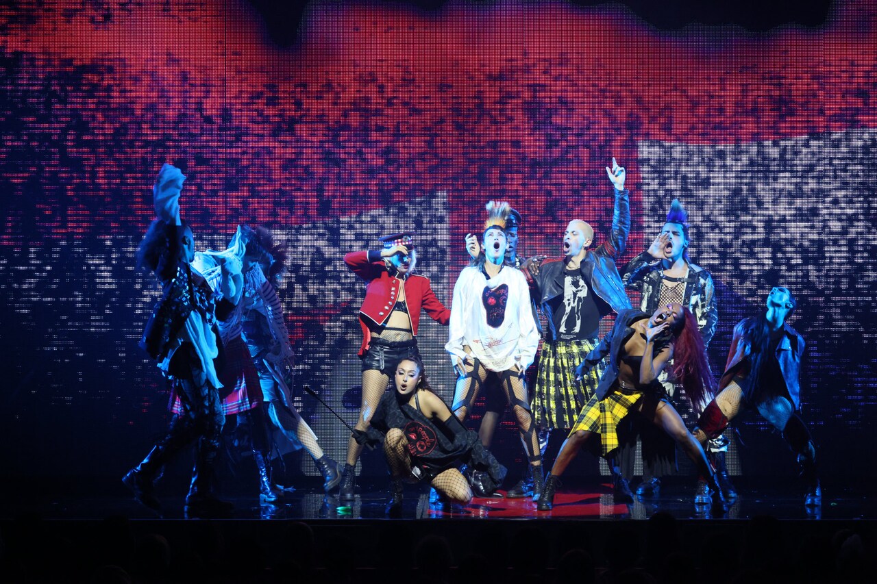 ファッションフリークショー」より。©ジャンポール・ゴルチエ