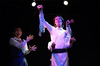 劇団さいおうば  第9回公演「私はイスを撫でたくない」より。