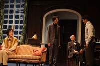 舞台「THE MOUSETRAP」より。