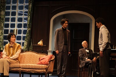 舞台「THE MOUSETRAP」より。