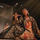 河内大和率いるG.Garage///がユニクロ下北沢で演劇ライブイベント開催、「ハムレット」を上演