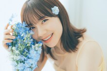 「石田亜佑美カレンダー2026」イメージカット