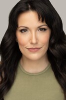 キャロライン・ボウマン