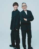 左から成宮寛貴、宮本亞門。