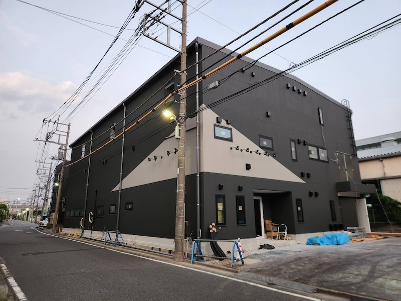 Studio IIIの外観。