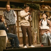 南果歩・平田満らが繰り広げる、丁々発止の会話劇「ハハキのアミュレット」開幕