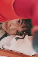 「one -瀬戸康史20th Anniversary Book-」より。©KADOKAWA / 撮影：三瓶康友