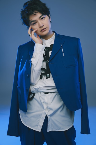 「one -瀬戸康史20th Anniversary Book-」より。©KADOKAWA / 撮影：三瓶康友