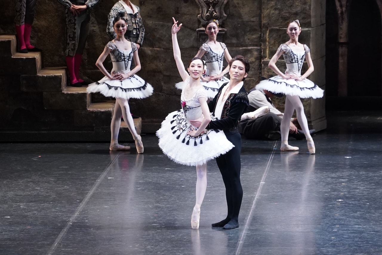 Daiwa House PRESENTS 熊川哲也 K-BALLET TOKYO Autumn 2025「ドン・キホーテ」より。日高世菜と石橋奨也のペア。(c)K-BALLET TOKYO