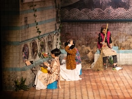 王嘉明×タニノクロウが送る“馬鹿馬鹿しいほど誠実な”演劇「誠實浴池」東京へ